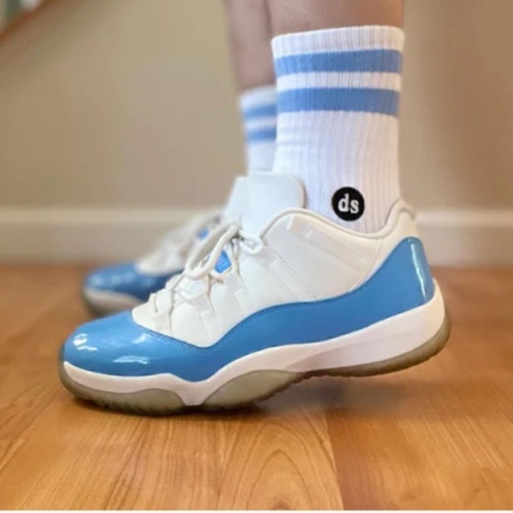 Nike Air Jordan 11 Retro UNC White Blue Sneakers Size 7